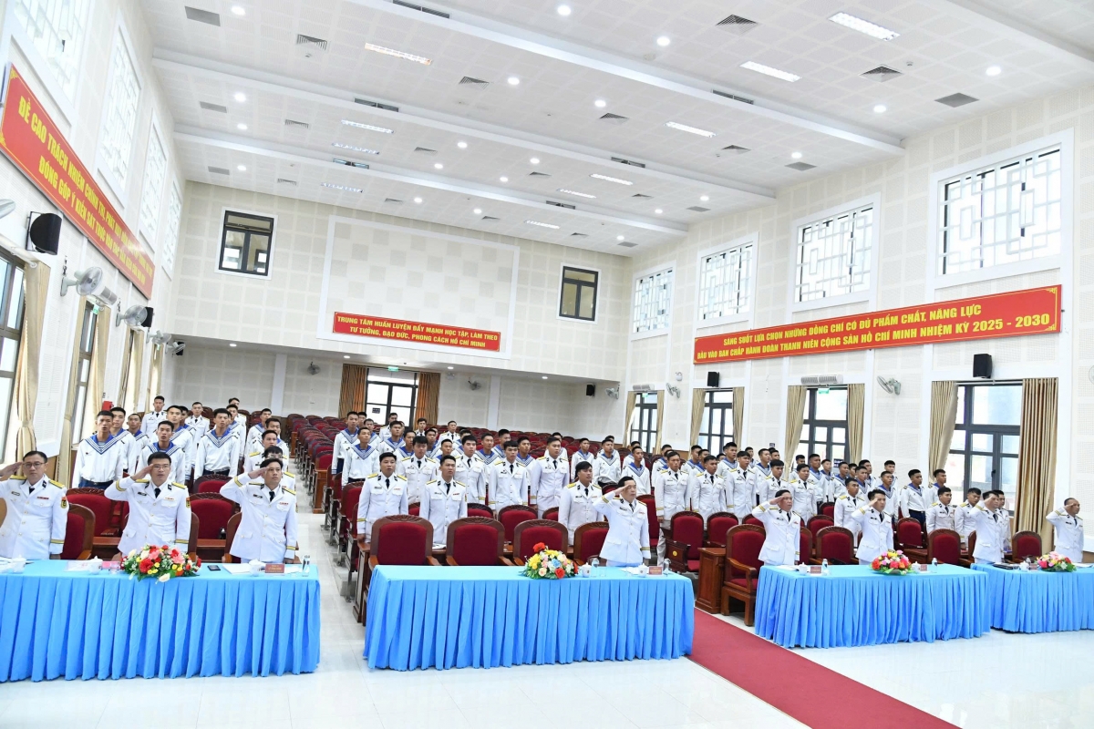 Quang cảnh đại hội