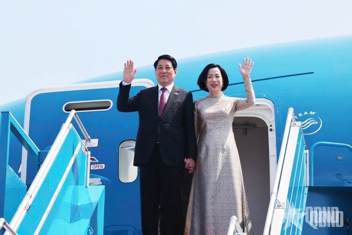 Chủ tịch nước Lương Cường và Phu nhân