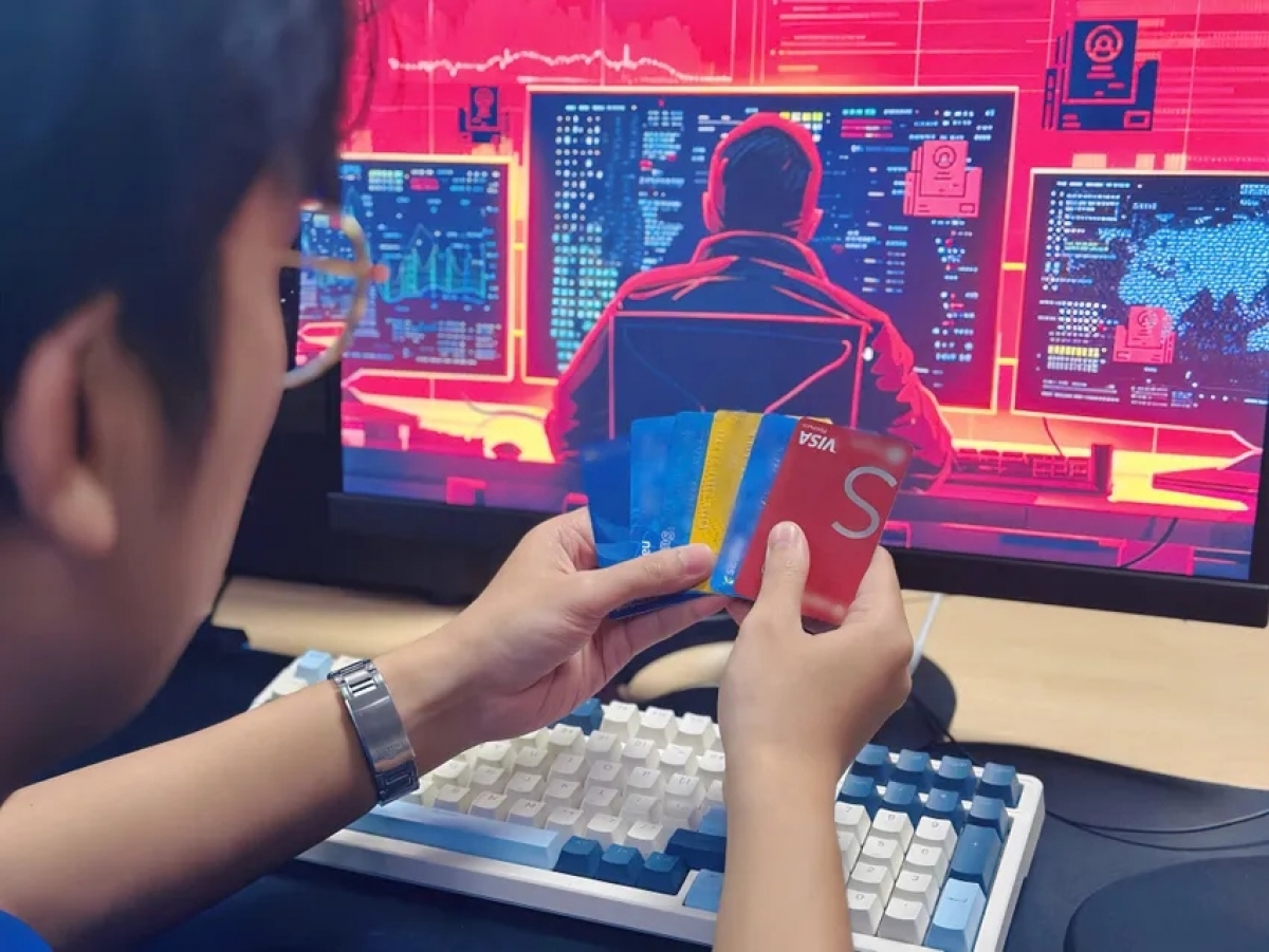 Người dân không cần thiết phải thực hiện các biện pháp như khóa thẻ, khóa tài khoản, đổi mã CVC/CVV hay thay đổi mật khẩu.