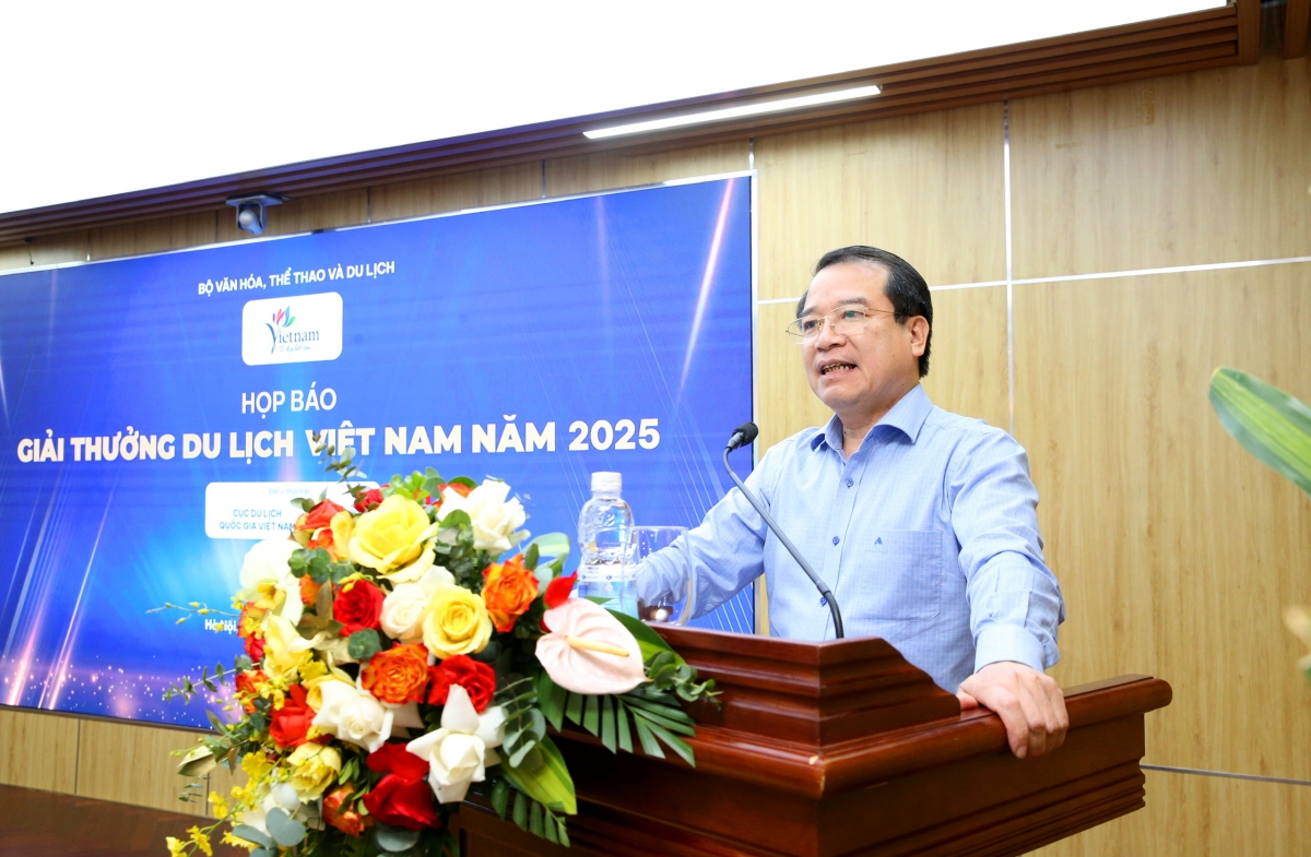 Ông Hà Văn Siêu - Phó Cục trưởng Cục Du lịch Quốc gia VN phát biểu
