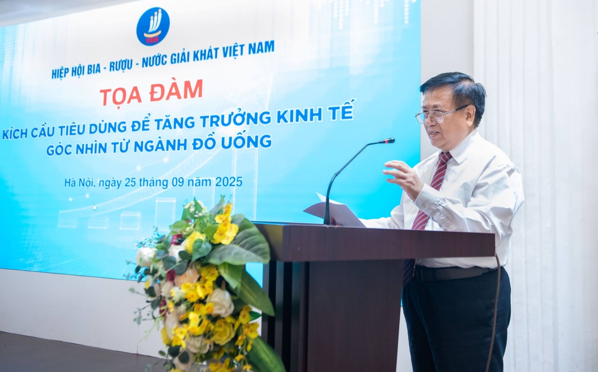 PGS. TS Nguyễn Văn Việt, Chủ tịch Hiệp hội Bia - Rượu - Nước giải khát Việt Nam phát biểu khai mạc Tọa đàm