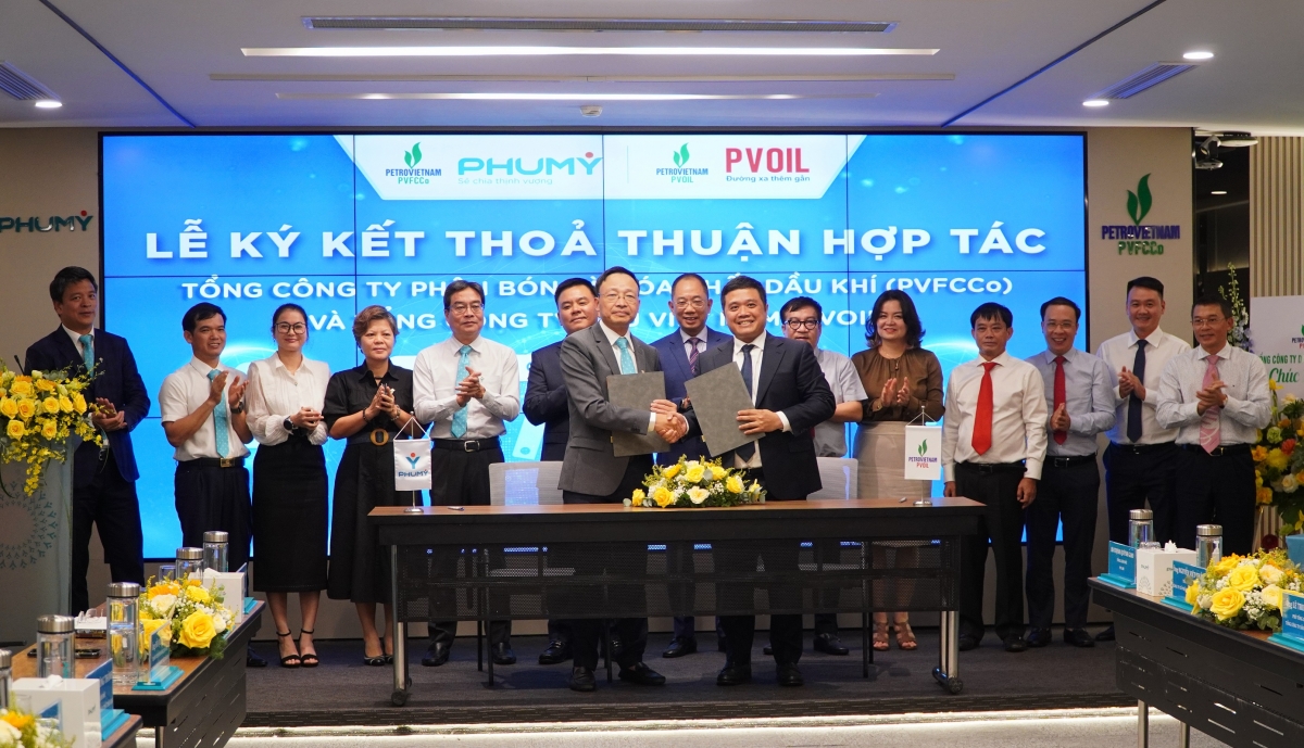 PVFCCo và PVOIL ký kết thoả thuận hợp tác