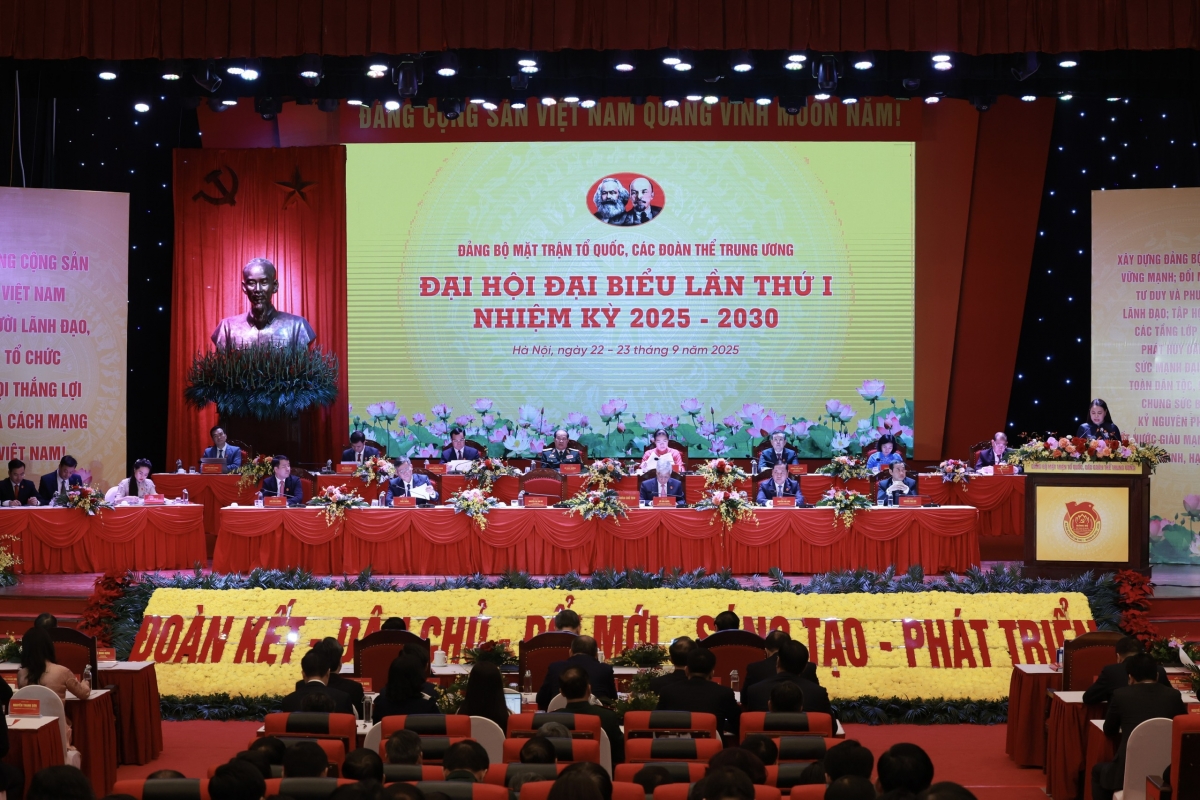 Tổng Bí thư Tô Lâm dự Đại hội đại biểu Đảng bộ Mặt trận Tổ quốc, các đoàn thể Trung ương lần thứ 1
Nhiệm kỳ 2025-2030.
