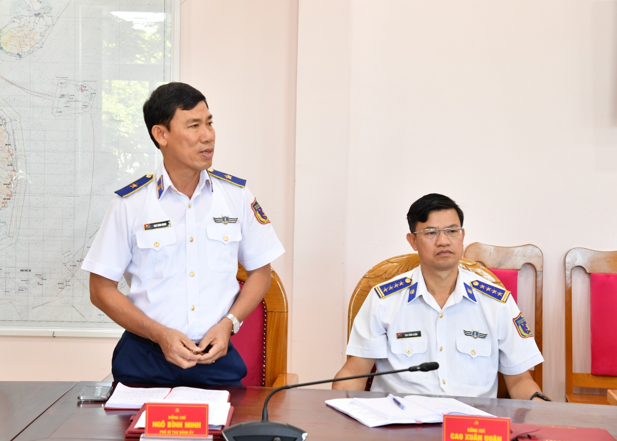 Thiếu tướng Ngô Bình Minh, Đảng ủy viên Đảng ủy Cảnh sát biển Việt Nam, Tư lệnh Vùng Cảnh sát biển 3 phát biểu tại Hội nghị