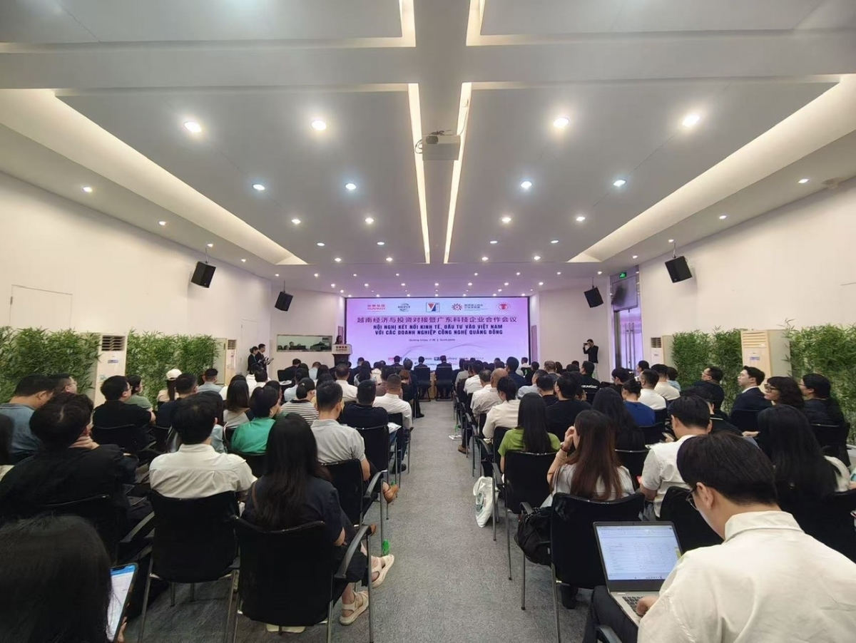 Toàn cảnh hội nghị