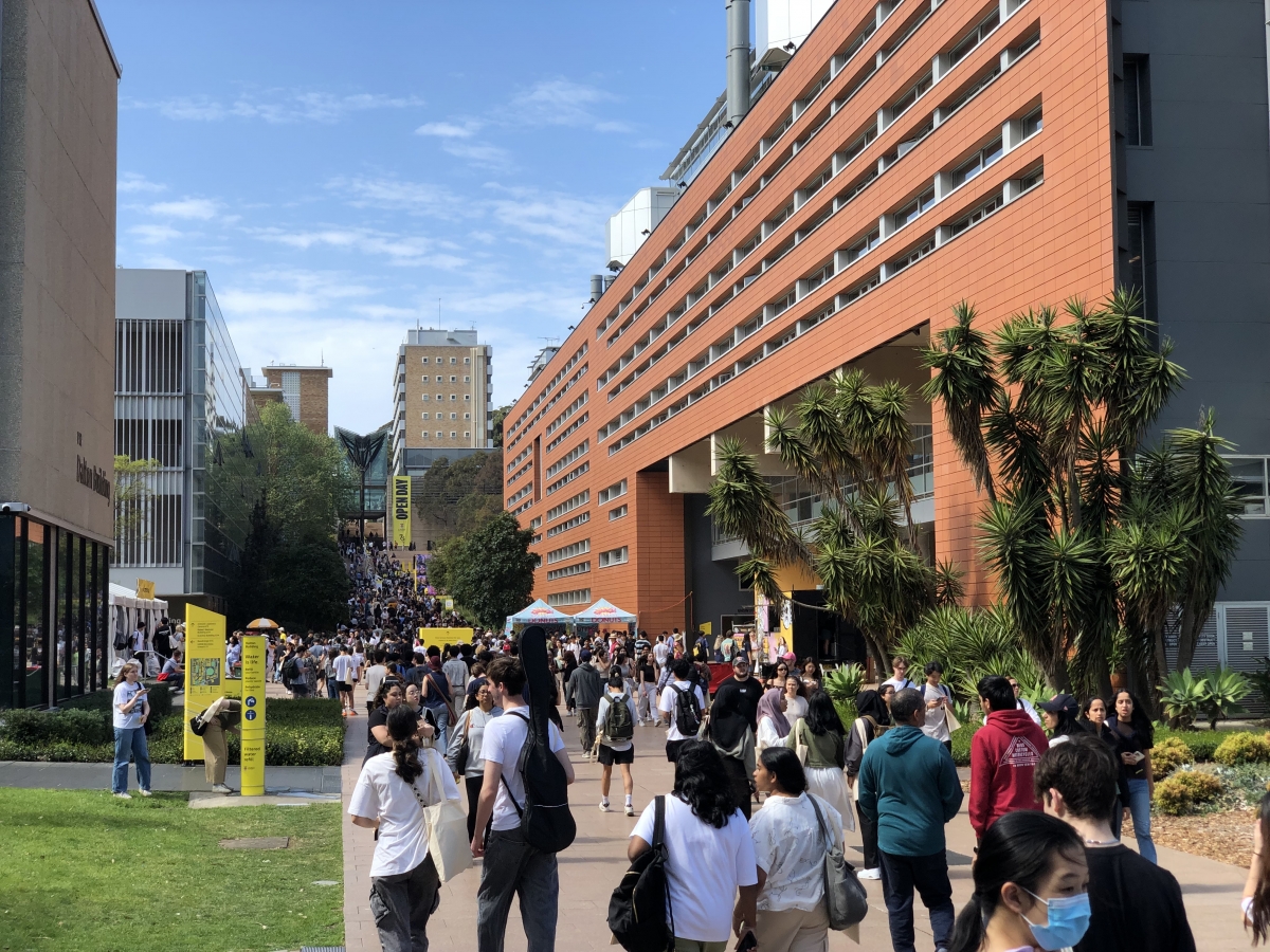 Trường Đại học New South Wales là một trong những cơ sở nghiên cứu, đào tạo hàng đầu của Australia.