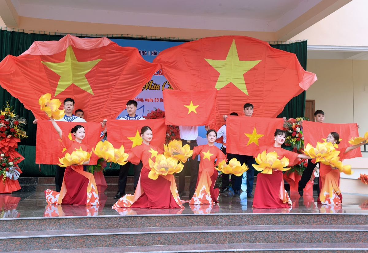 Một tiết mục văn nghệ chào mừng