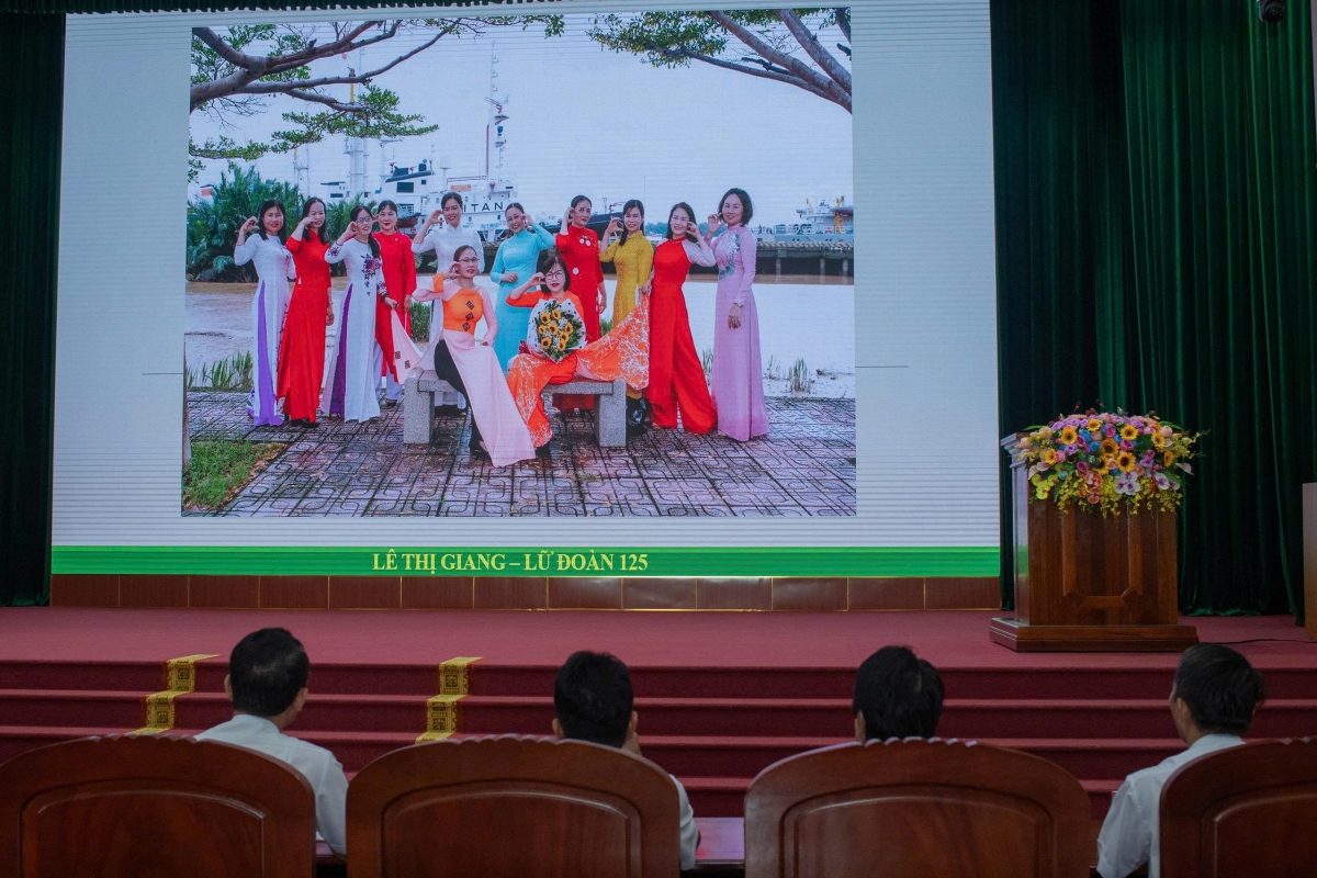 Nhiều tác phẩm được Ban giám khảo đánh giá cao