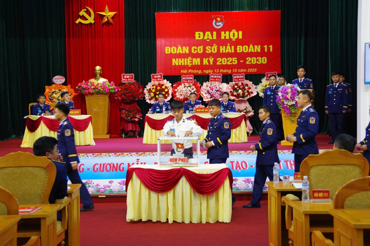 Đại hội bỏ phiếu bầu Ban chấp hành Đoàn cơ cở Hải đoàn nhiệm kỳ 2025 - 2030.