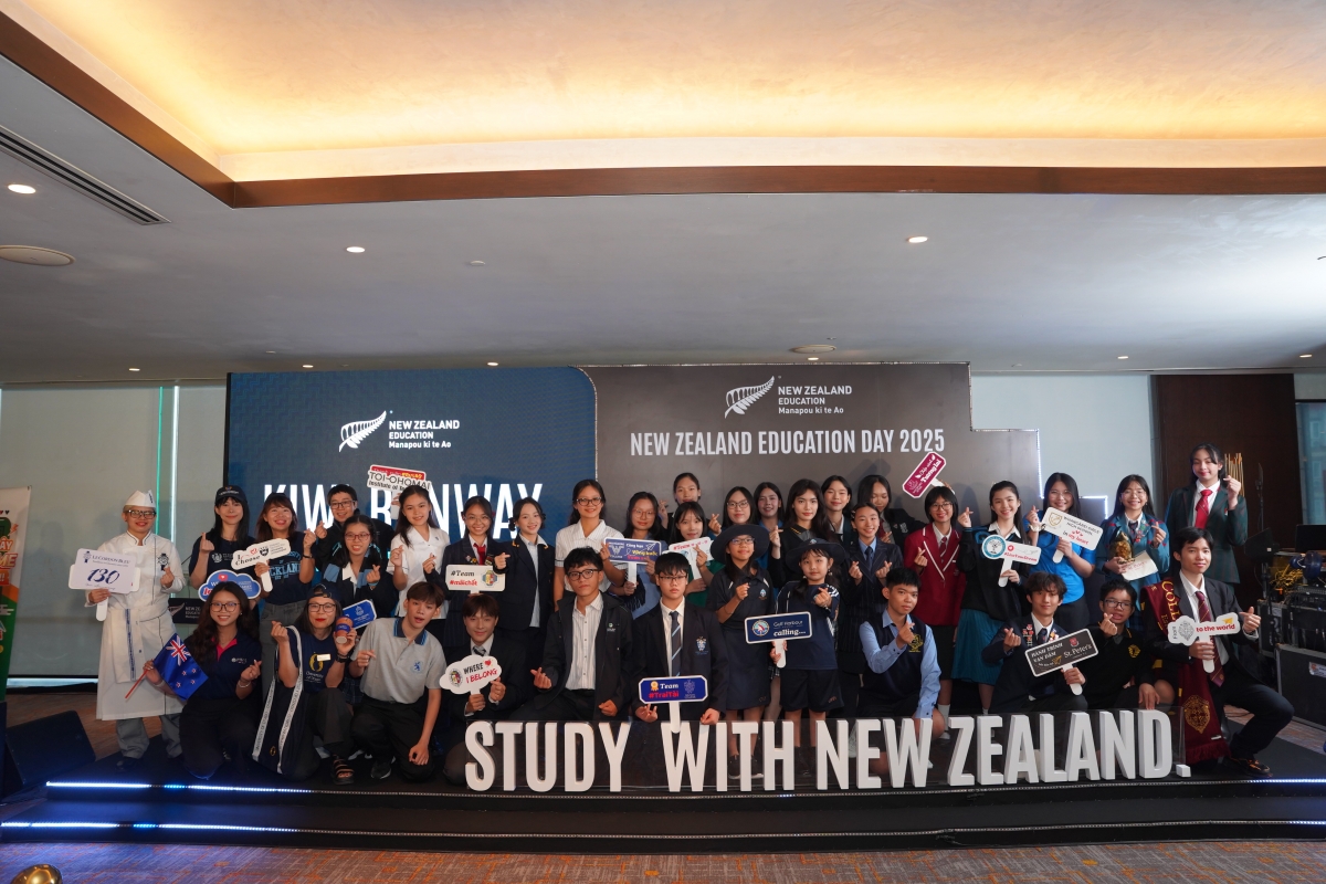 Đông đảo học sinh, sinh viên tham gia Triển lãm Giáo dục New Zealand tại Hà Nội ngày 12/10/2025