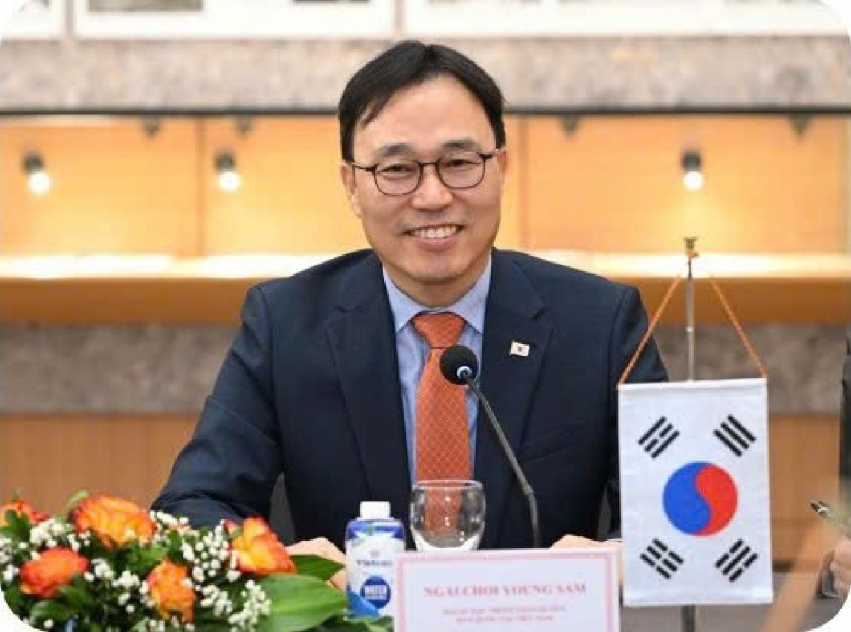 Đại sứ Hàn Quốc tại Việt Nam Choi Young Sam