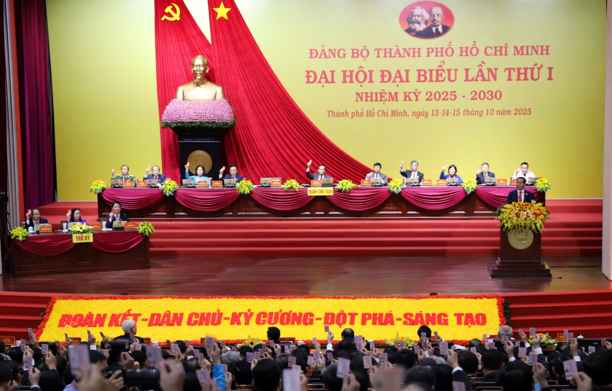 Phiên trù bị Đại hội vào ngày 13/10