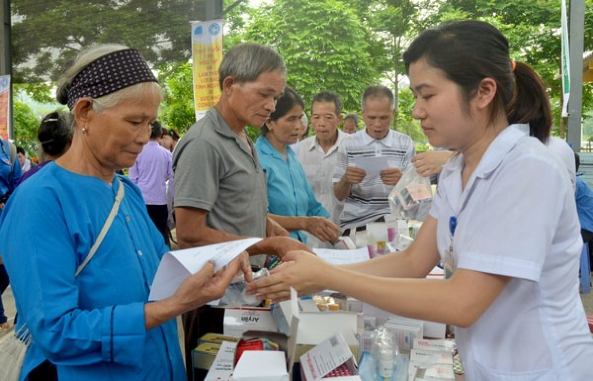 Chăm lo đồng bộ y tế, giáo dục "không để ai bỏ lại phía sau"