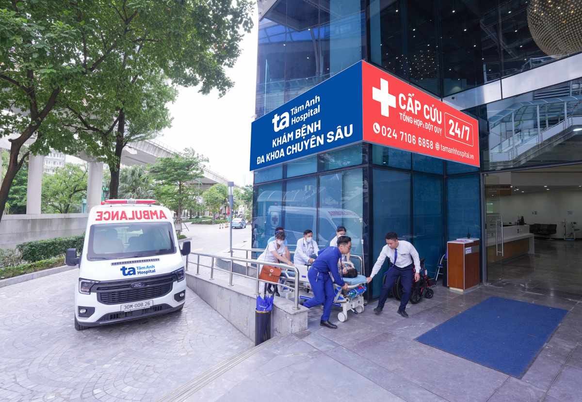 Đơn vị cấp cứu trực 24/24h sẵng sàng tiếp nhận người bệnh