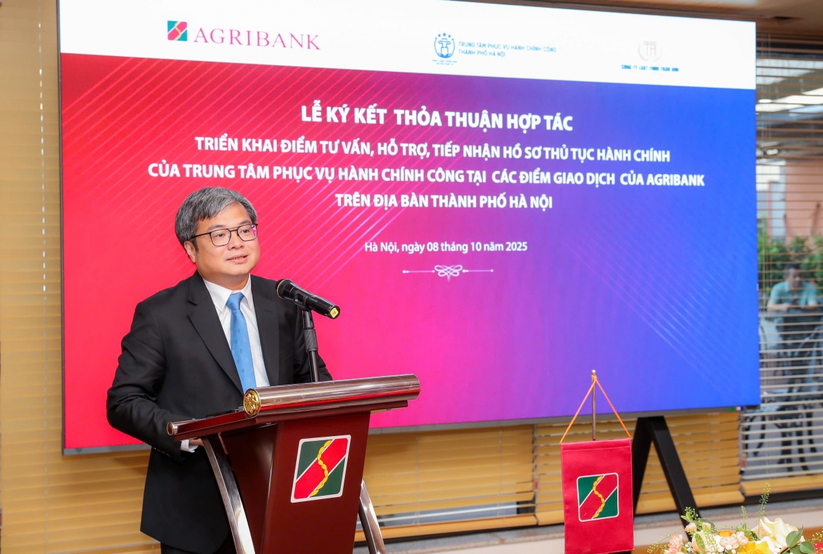 Ông Trương Việt Dũng, Phó Chủ tịch UBND tp Hà Nội phát biểu tại buổi lễ