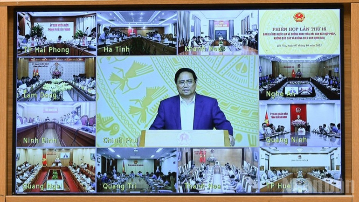Phiên họp được truyền trực tuyến đến 21 tỉnh, thành phố ven biển. (Ảnh: Trần Hải Báo Nhân Dân)