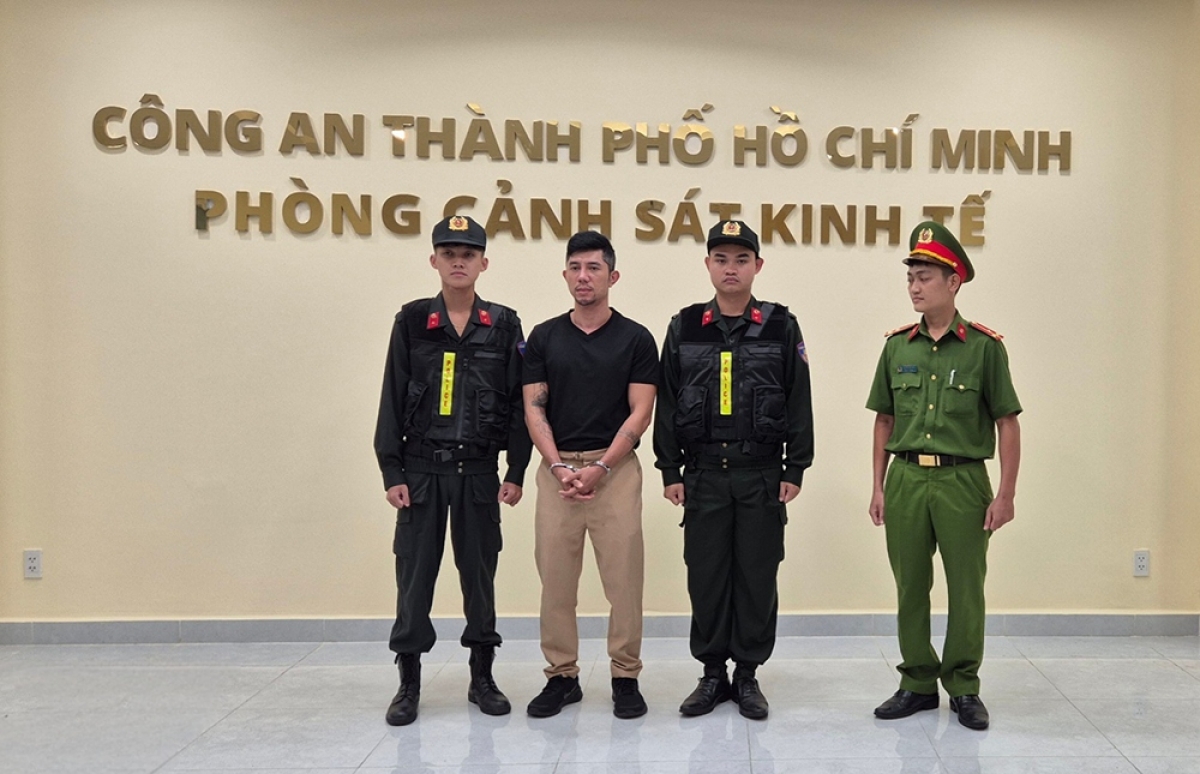 Công an TPHCM khởi tố, bắt tạm giam Lương Bằng Quang. Ảnh: CA