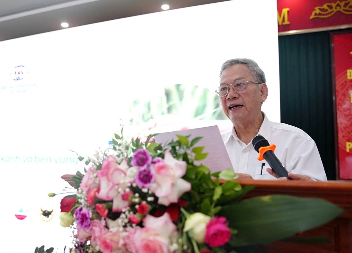 Ông Vũ Năng Dũng bảo vệ sức khỏe đất cần chiến lược lâu dài