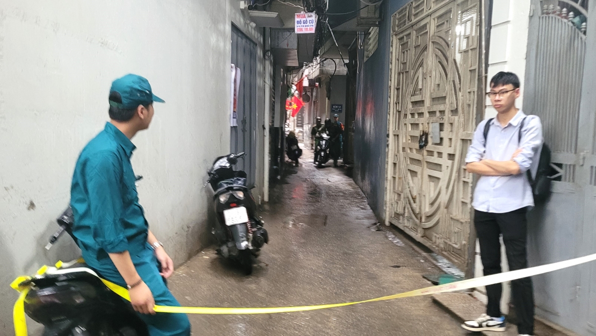 Hiện trường vụ cháy được phong tỏa