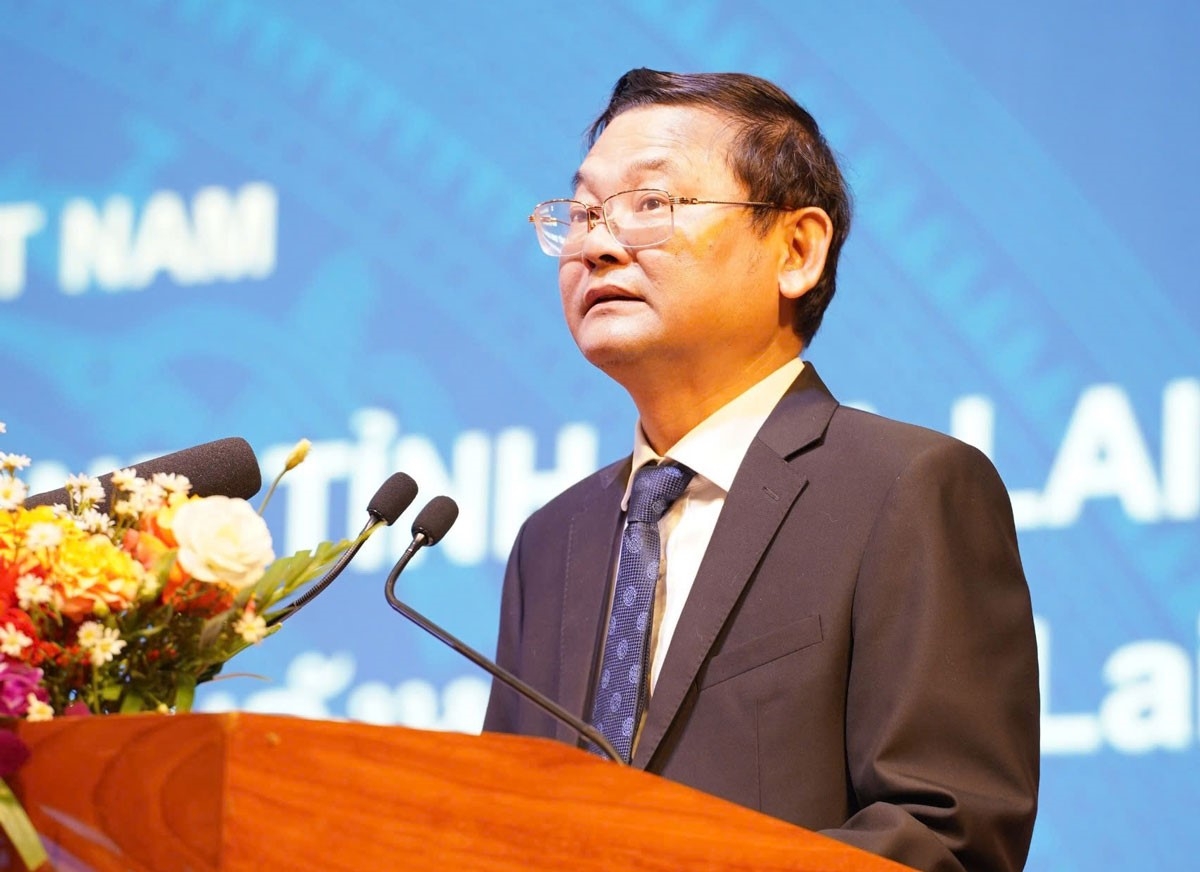 Ông Nguyễn Tự Công Hoàng , Phó Chủ tịch UBND tỉnh, Trưởng Ban quản lý Khu tinh tế tỉnh Gia Lai phát biểu tại Hội thảo.