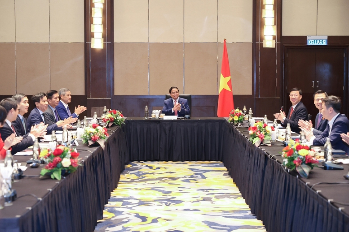 Toàn cảnh buổi làm việc sáng 28/10/2025