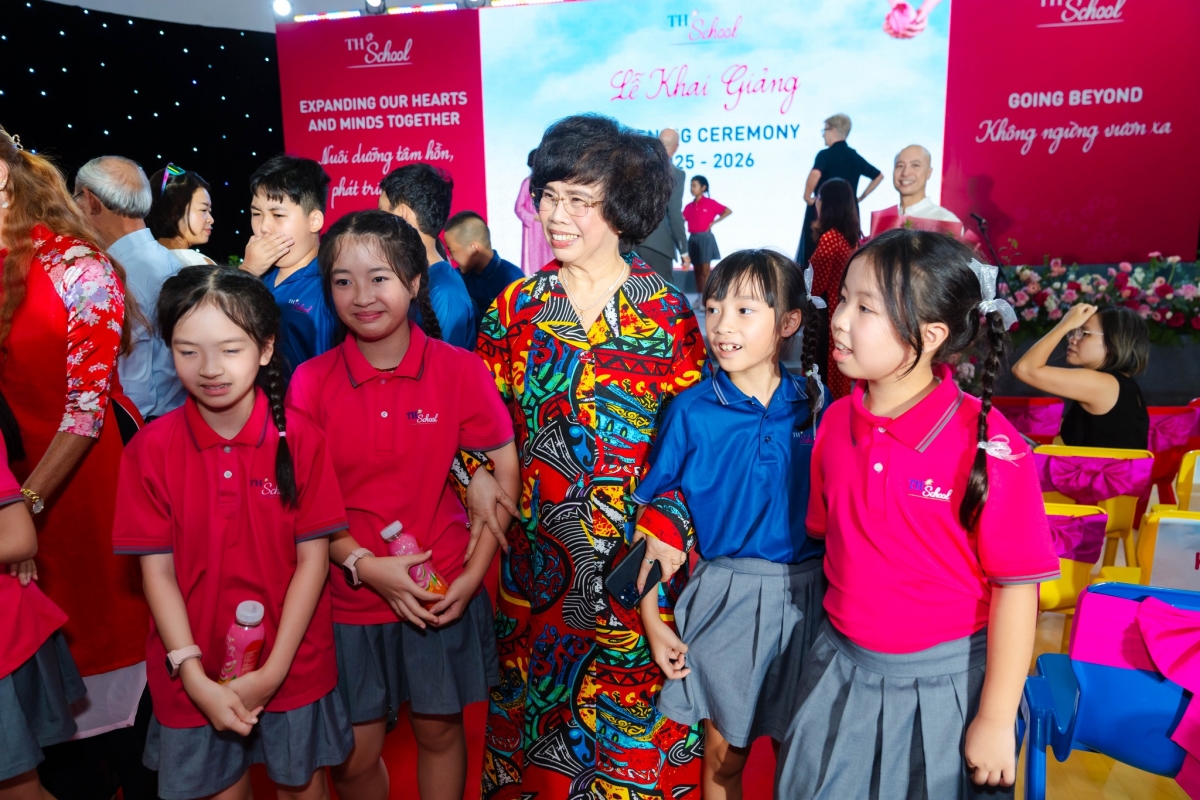 Hình ảnh Lễ Khai giảng tại TH School