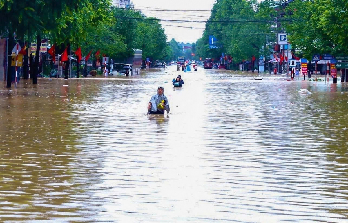 Tuyến phố trung tâm tỉnh Thái Nguyên. Ảnh Duy Đức.