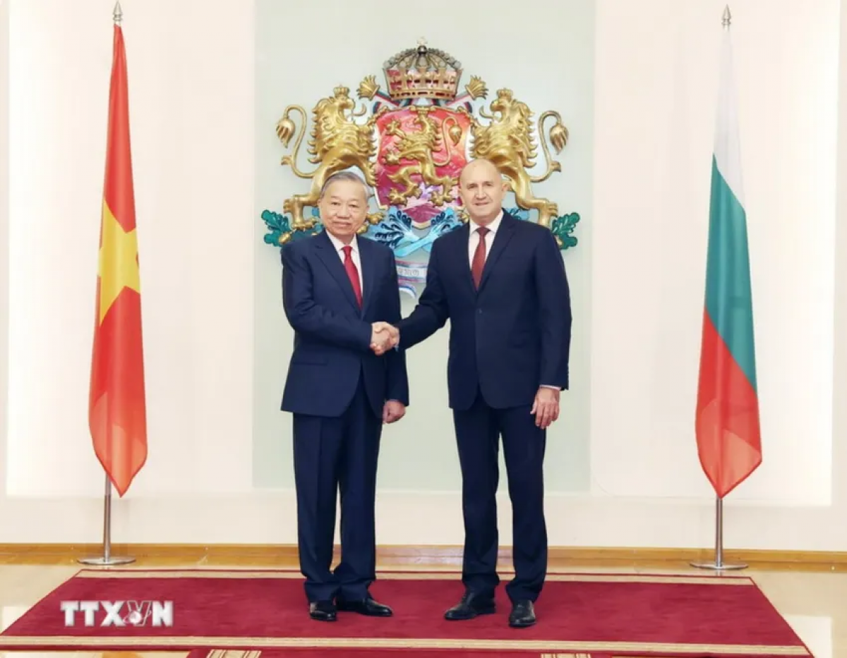 Tổng Bí thư Tô Lâm và Tổng thống Cộng hòa Bulgaria Rumen Radev tại Phủ Tổng thống.