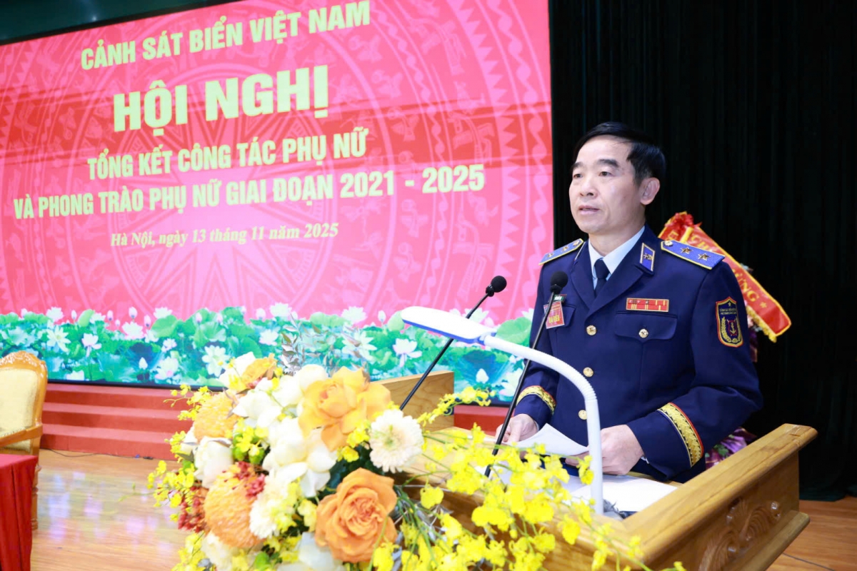 Trung tướng Bùi Quốc Oai, Chính ủy Cảnh sát biển Việt Nam phát biểu chỉ đạo