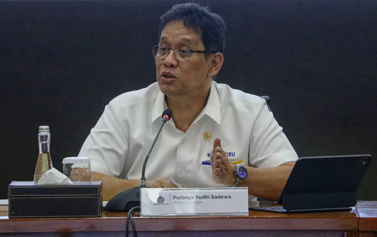 Bộ trưởng Tài chính Indonesia Purbaya Yudhi Sadewa tại cuộc họp báo về ngân sách nhà nước (Jakartaglobe)