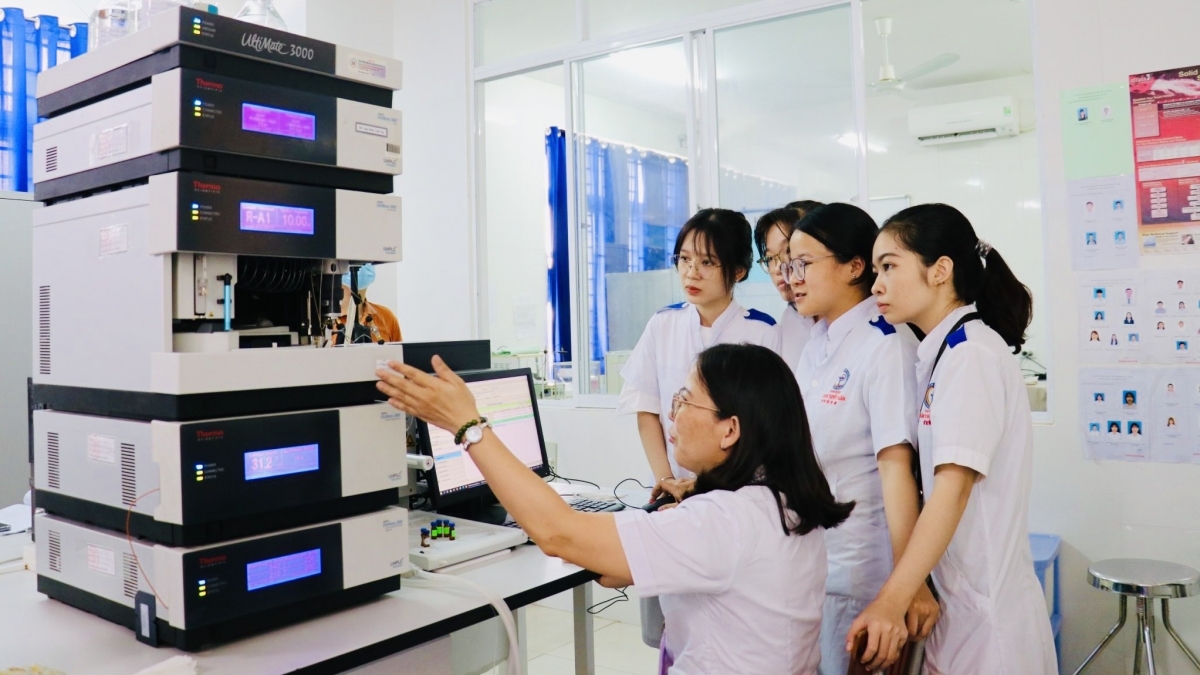 Cần Thơ sẽ tập trung chuẩn hóa chương trình học gắn với việc thực hành, phát triển kỹ năng mềm thời gian tới.