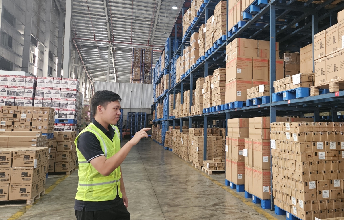 Bạn Nguyễn Hữu Sơn - sinh viên ngành logistics của MIC1, hiện là nhân viên công ty Goldenlink