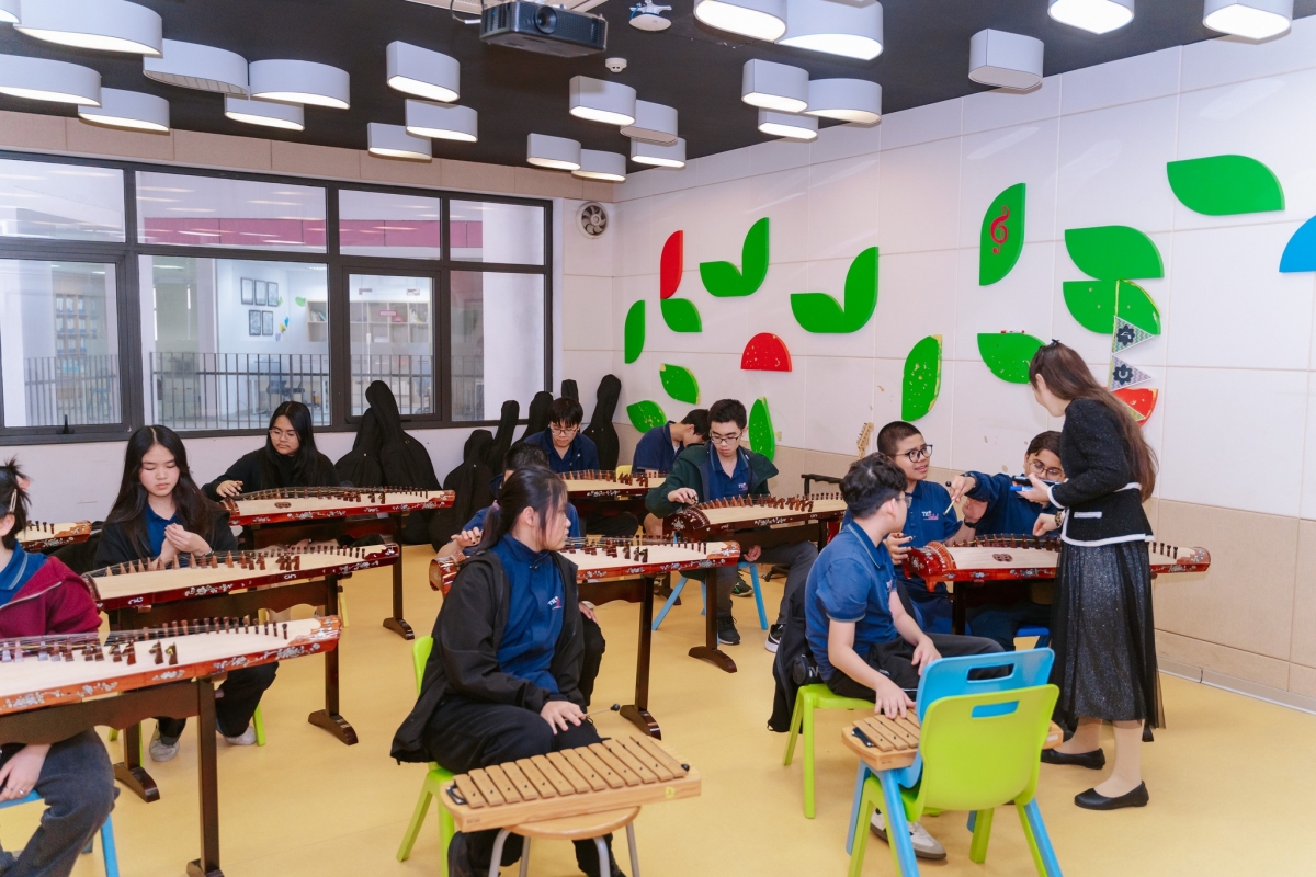 Lớp học âm nhạc tại TH School