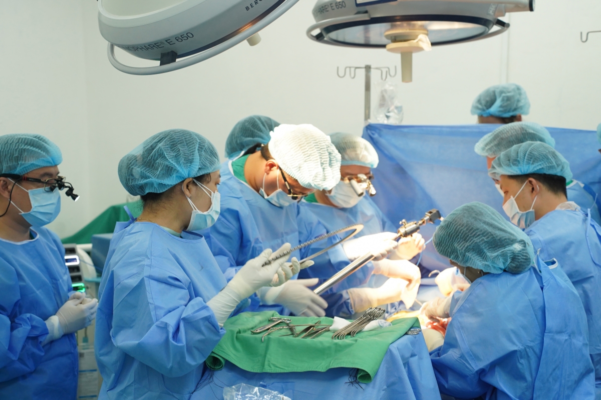 Rửa phổi (ảnh BV cung cấp).jpg