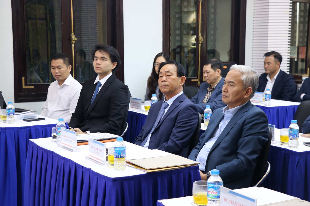 TKV và Phonesack có mối quan hệ hợp tác truyền thống, việc ký kết hợp đồng lần này là kết quả của quá trình trao đổi, đàm phán chặt chẽ giữa các bên.