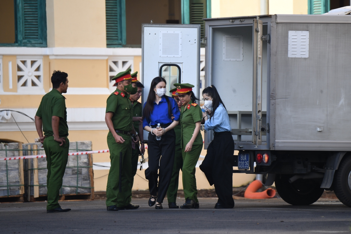 Bị cáo Nguyễn Thúc Thuỳ Tiên.