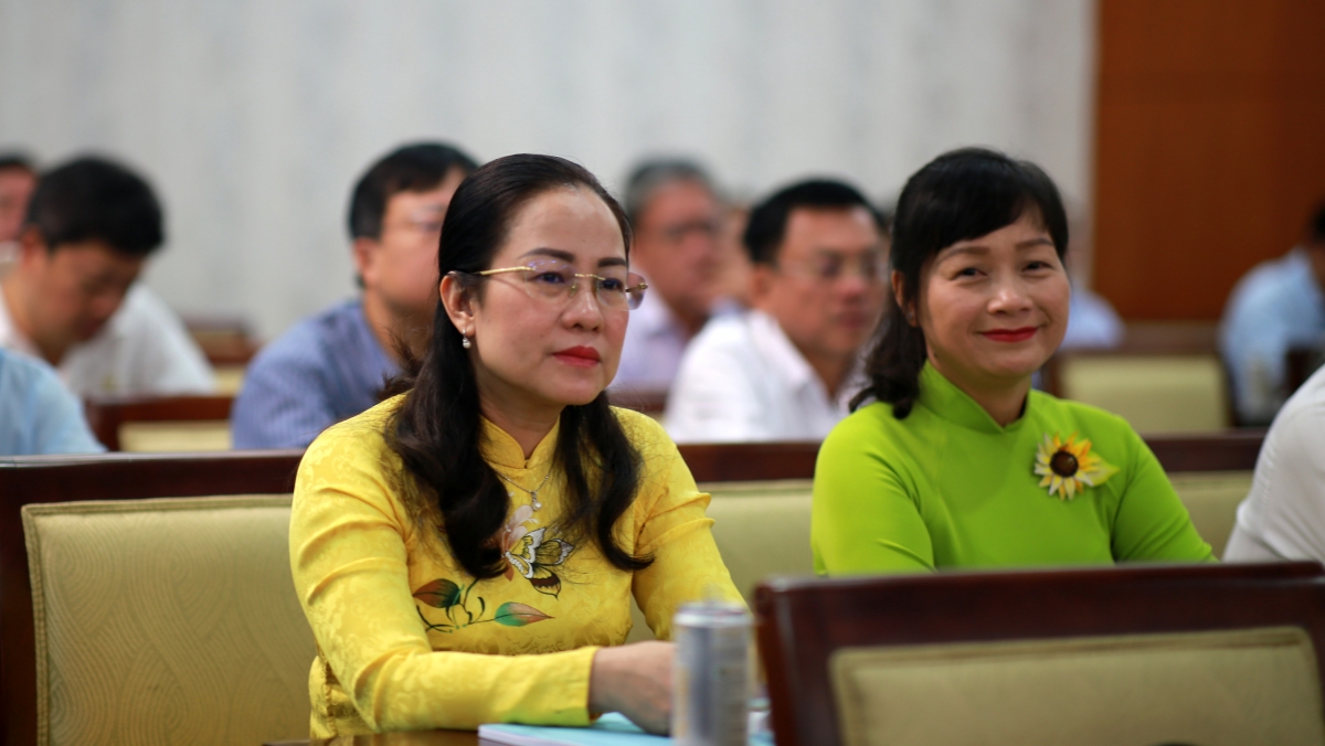 Đại biểu tham dự