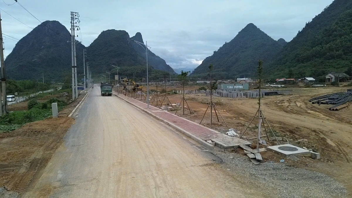 Hạ tầng đồng bộ, hiện đại sẽ là nền tảng để thu hút các nhà đầu tư, khai thác tiềm năng lợi thế địa phương