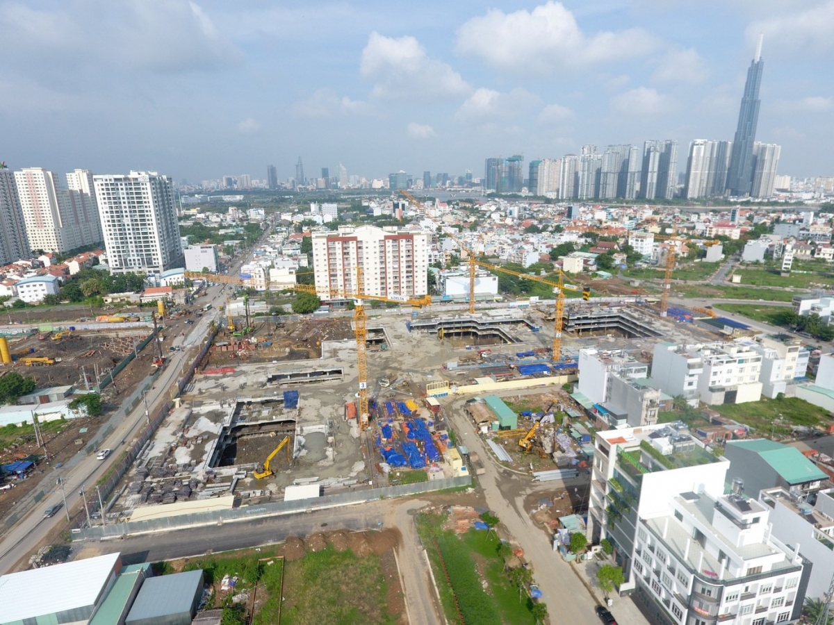 Theo quy định hiện hành, việc định giá đất của Nhà nước ở thị trường sơ cấp lại phụ thuộc vào giá đất thứ cấp và kết quả của đơn vị tư vấn.