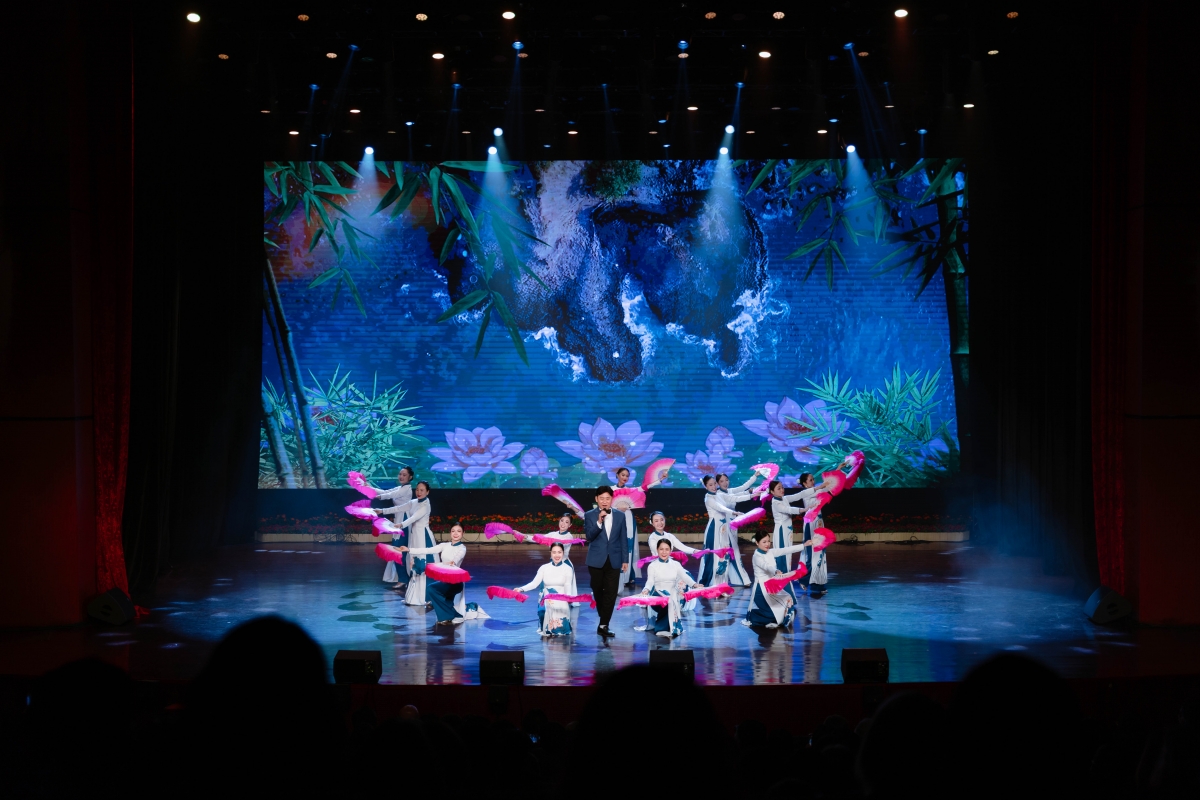 Các tiết mục văn nghệ chào mừng Lễ kỷ niệm 50 năm quan hệ ngoại giao New Zealand-Việt Nam