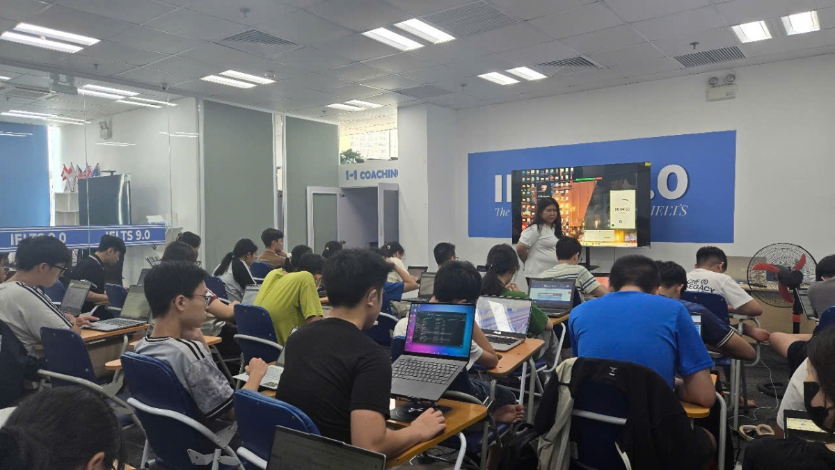 Học ngoại ngữ bằng phương pháp mới giúp học sinh rút ngắn thời gian học tập 
 