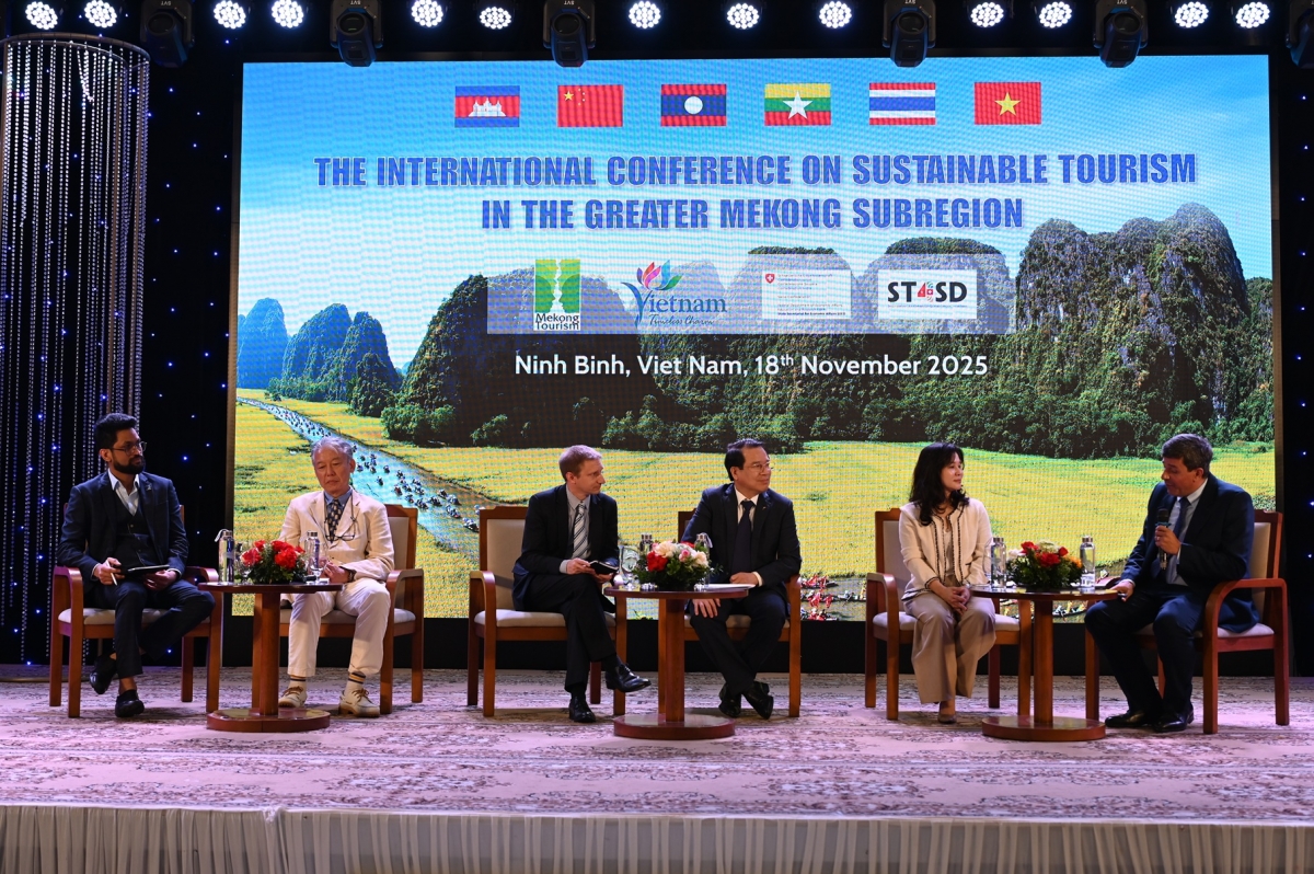 Phiên thảo luận tầm nhìn – hành động chung cho phát triển du lịch bền vững đến năm 2030