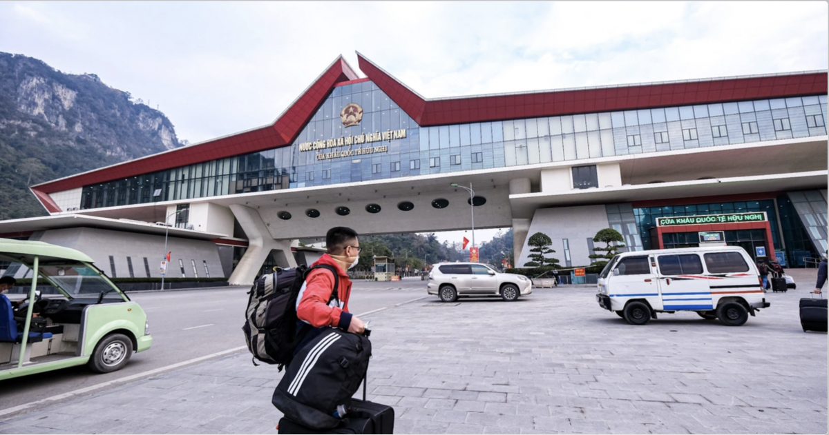 Giao lưu hữu nghị quốc phòng Việt - Trung: điểm nhấn trong quan hệ hai nước