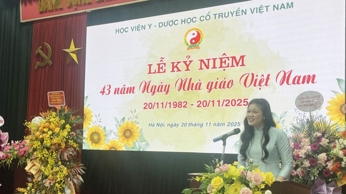Sinh viên Vũ Kim Dung, ngành Y học cổ truyền chia sẻ tri ân các thầy cô Học viện