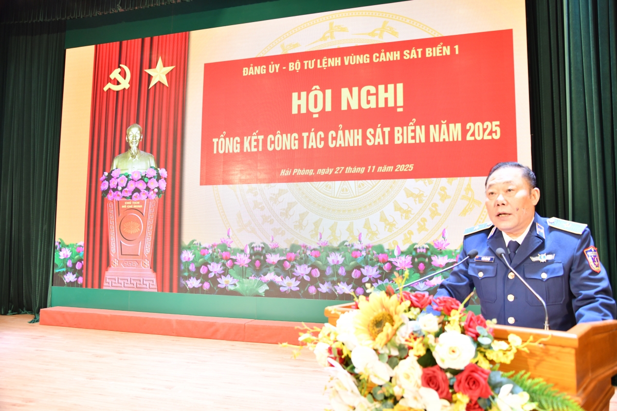 Thiếu tướng Trần Văn Hậu – BTĐU, Chính ủy Vùng quán triệt Nghị quyết lãnh đạo thực hiện nhiệm vụ năm 2026 của Đảng ủy Vùng