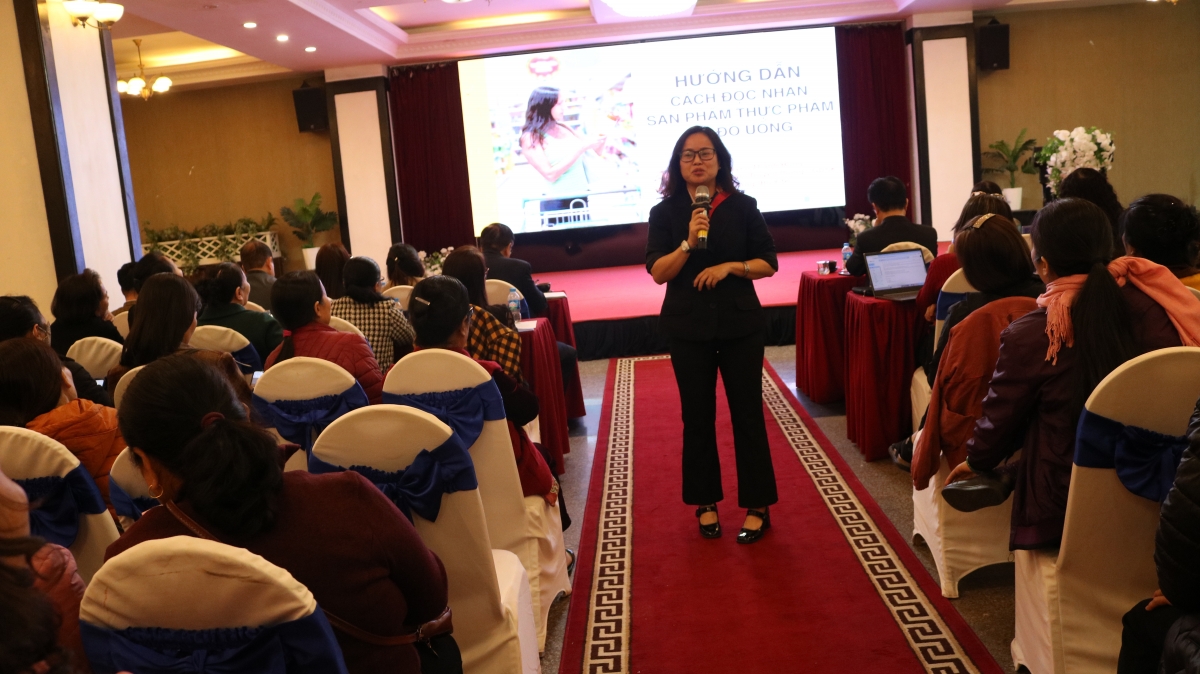 ThS. Nguyễn Thanh Hồng - chuyên gia đến từ Trung tâm T5G chia sẻ tại hội thảo