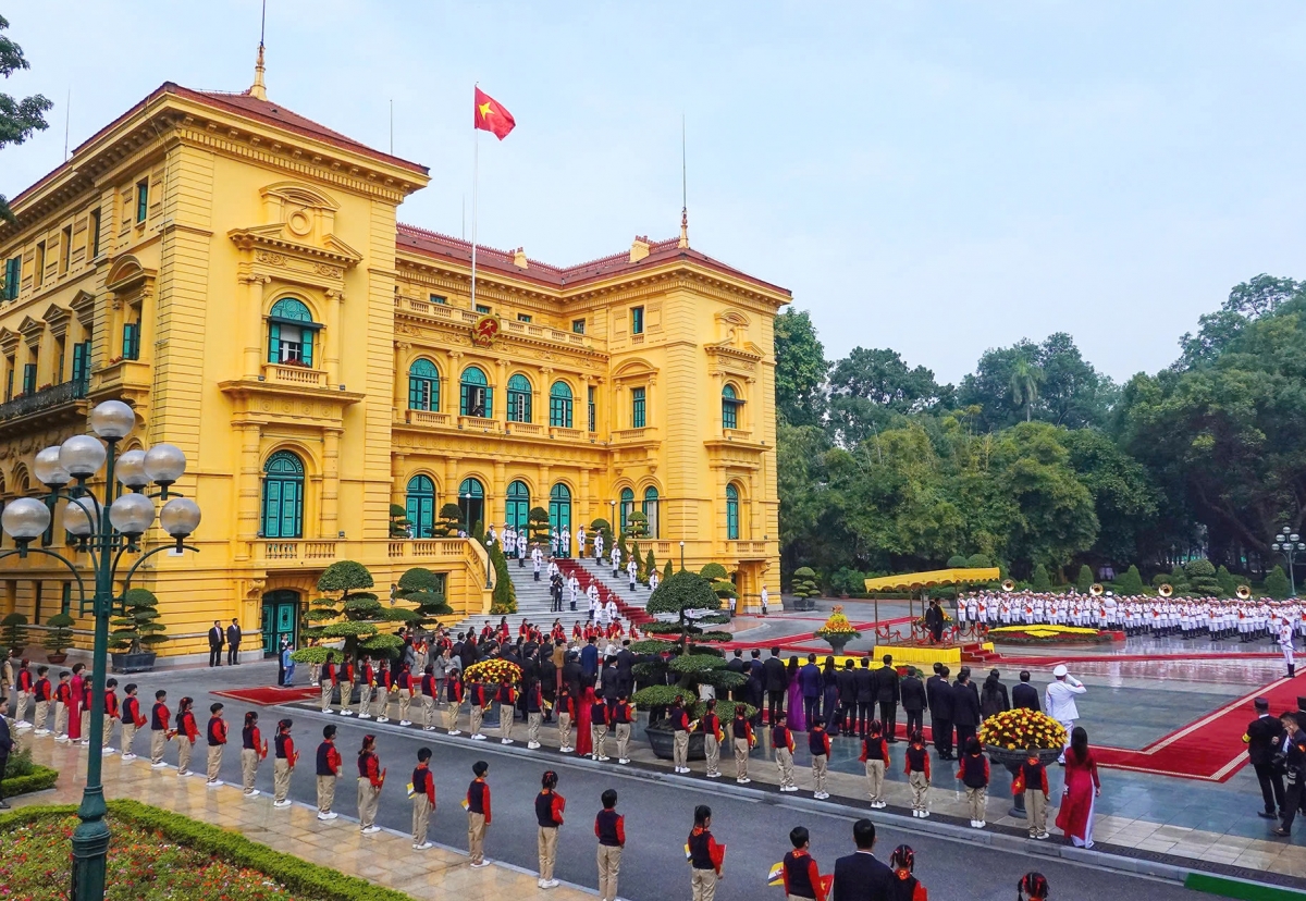 Toàn cảnh lễ đón