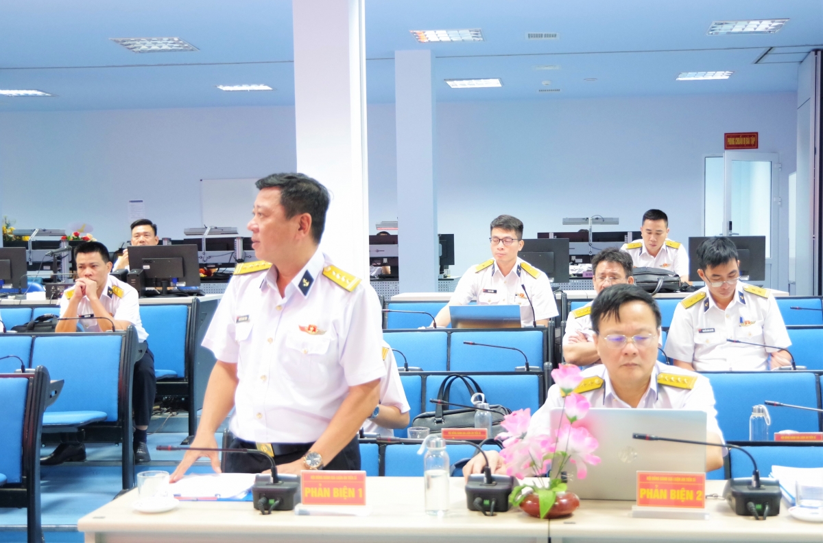  Phản biện đặt câu hỏi cho nghiên cứu sinh