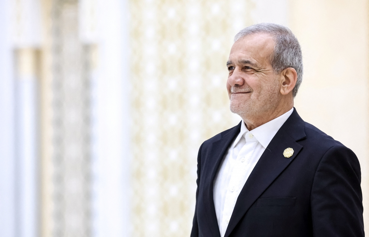 Tổng thống Iran Masoud Pezeshkian tham dự diễn đàn quốc tế tại Ashgabat. (Ảnh: Reuters)