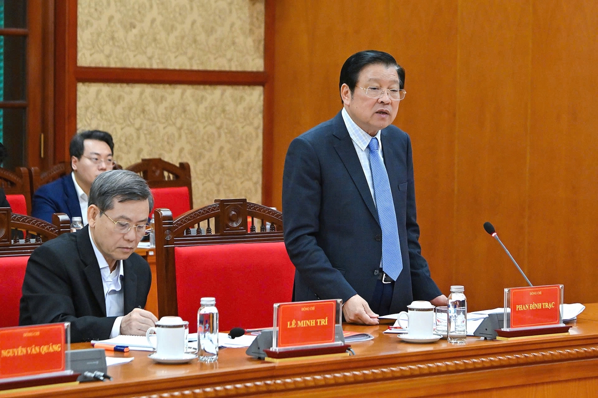 Trưởng Ban Nội chính Trung ương Phan Đình Trạc phát biểu tại phiên họp